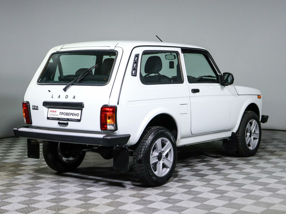 Нива с пробегом цена фото Купить б/у Lada (ВАЗ) Niva Legend 2021-2024 1.7 MT (83 л.с.) 4WD бензин механика