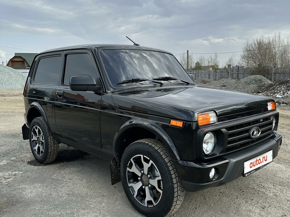 Нива с пробегом цена фото Купить б/у Lada (ВАЗ) Niva Legend 2021-2024 1.7 MT (83 л.с.) 4WD бензин механика
