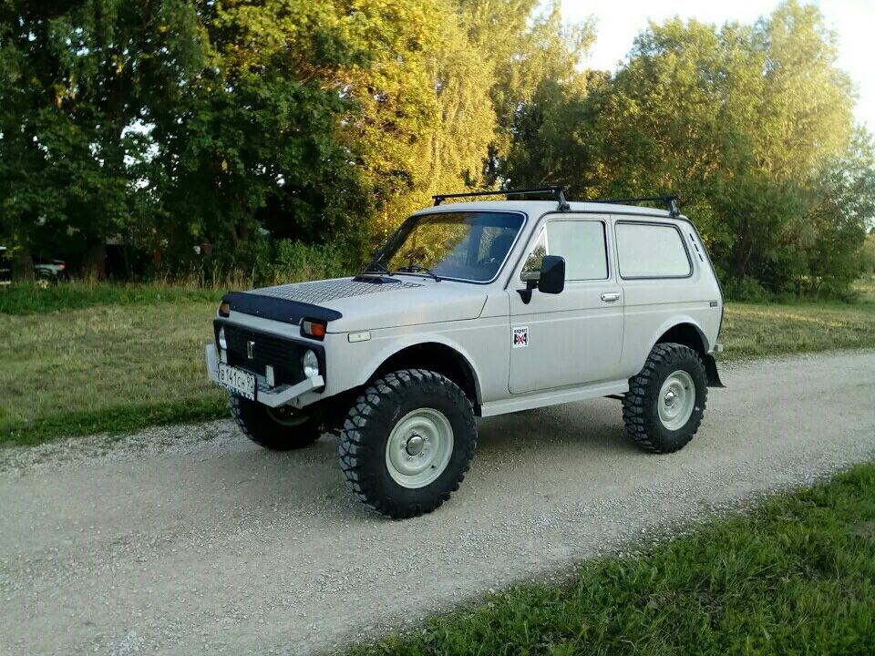 Нива сафари фото Установка форвард сафари 510 - Lada 4x4 3D, 1,7 л, 1996 года тюнинг DRIVE2