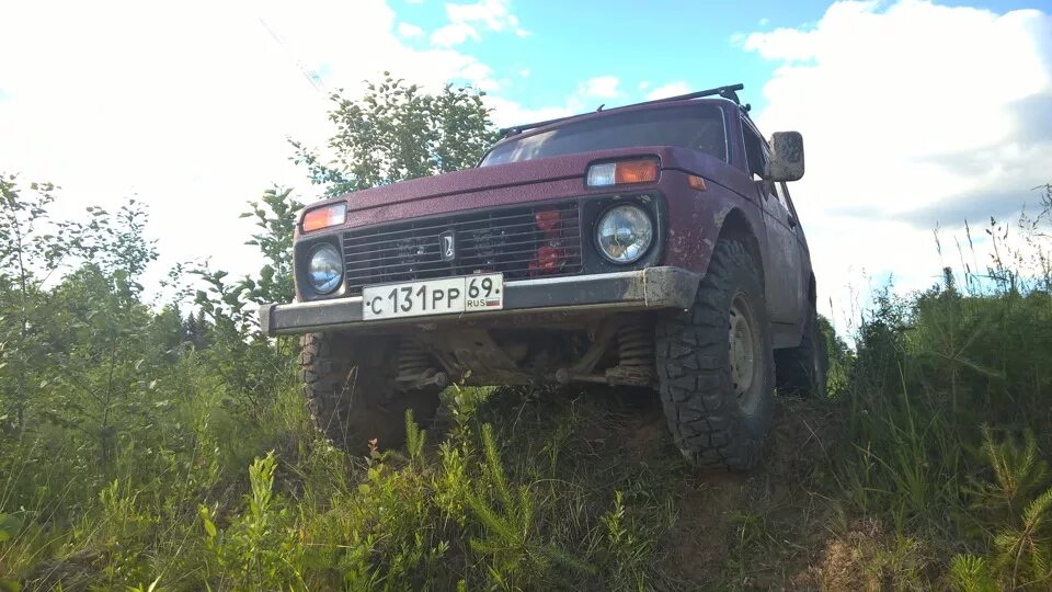 Нива сафари фото Немного фото и видео копания Нивы в песочке на Forward Safari 510 - Lada 4x4 3D,