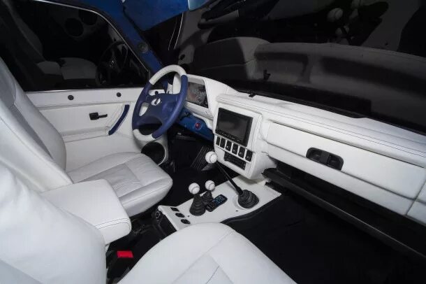 Нива салон внутри тюнинг Итак выбран вектор развития машины. - Lada 4x4 3D, 1,7 л, 2017 года стайлинг DRI