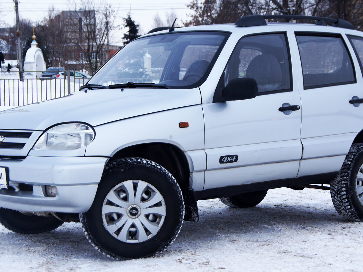 Нива шевроле 2004 года фото Купить б/у Chevrolet Niva I 1.7 MT (80 л.с.) 4WD бензин механика в Ярославле: се