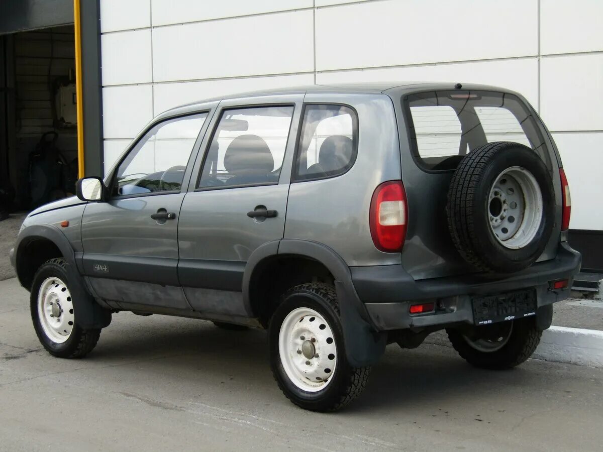 Нива шевроле 2006 фото Нива шевроле 2006 - BestChehol.ru