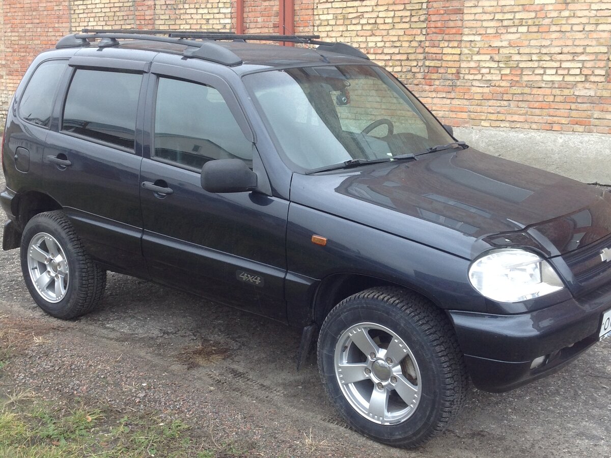 Нива шевроле 2008 фото Купить б/у Chevrolet Niva I 1.7 MT (80 л.с.) 4WD бензин механика в Пензе: чёрный