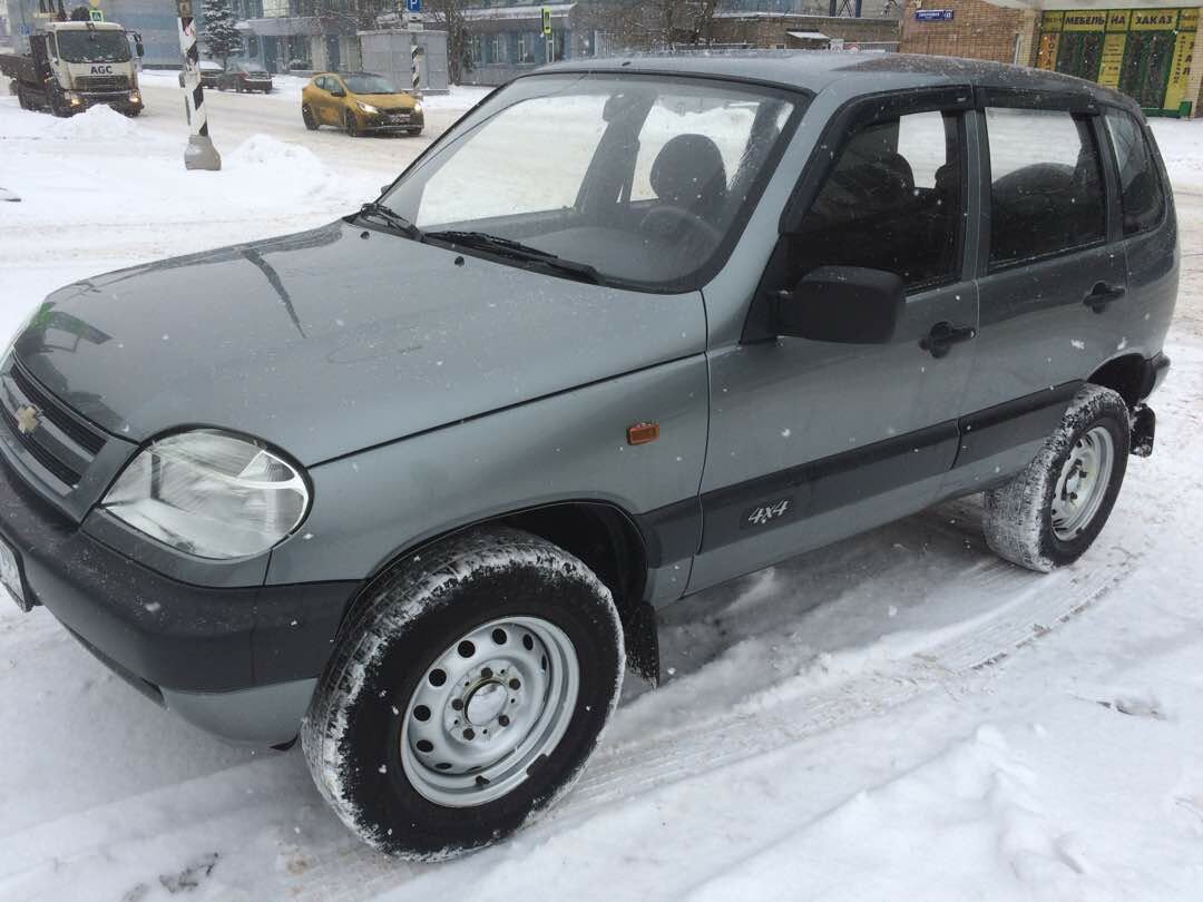 Нива шевроле 2008 фото Купить б/у Chevrolet Niva I 1.7 MT (80 л.с.) 4WD бензин механика в Москве: серый