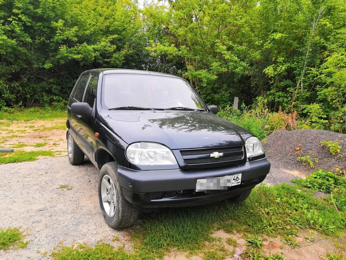 Нива шевроле 2008 года фото Купить б/у Chevrolet Niva I 1.7 MT (80 л.с.) 4WD бензин механика в Обояни: чёрны
