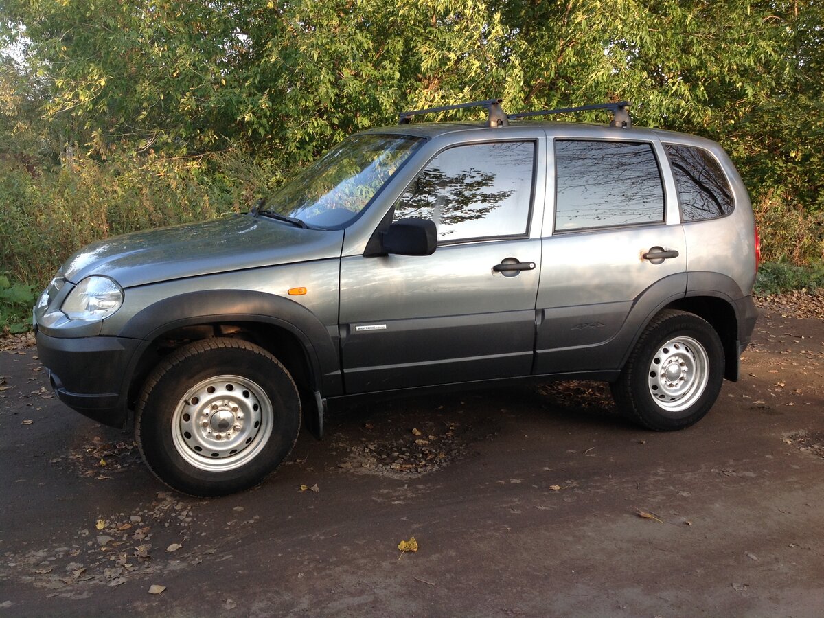 Нива шевроле 2009 года фото Купить б/у Chevrolet Niva I Рестайлинг 1.7 MT (80 л.с.) 4WD бензин механика в Яр