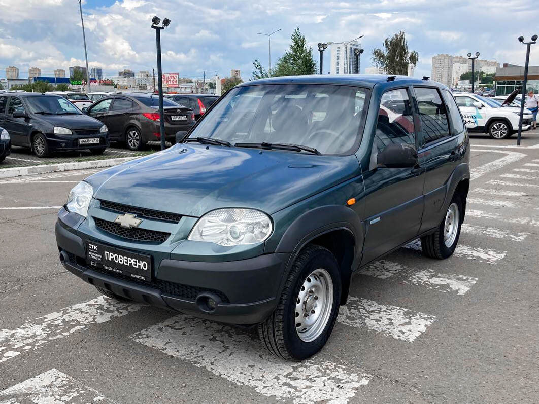 Нива шевроле 2009 года фото Купить б/у Chevrolet Niva I Рестайлинг 1.7 MT (80 л.с.) 4WD бензин механика в Че