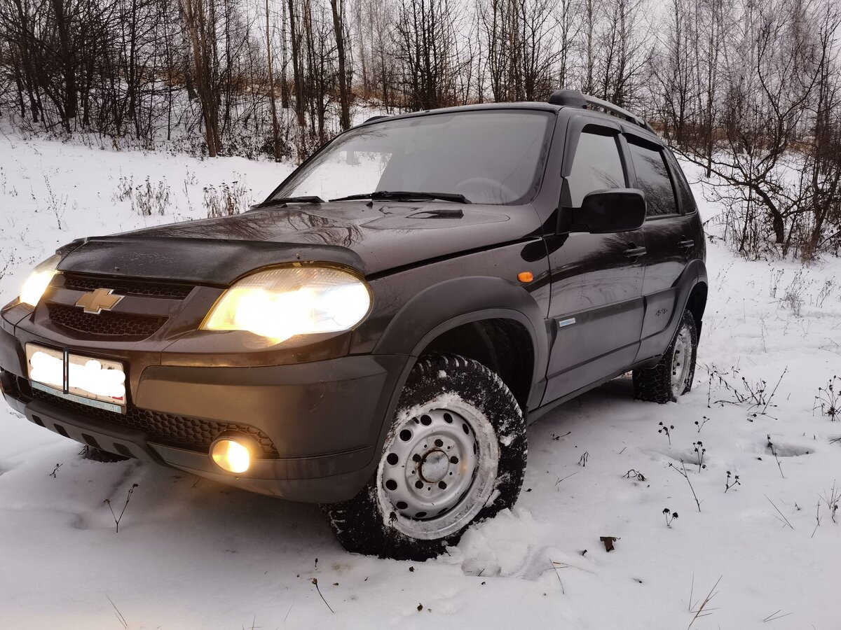 Нива шевроле 2009 года фото Купить б/у Chevrolet Niva I Рестайлинг 1.7 MT (80 л.с.) 4WD бензин механика в Ли