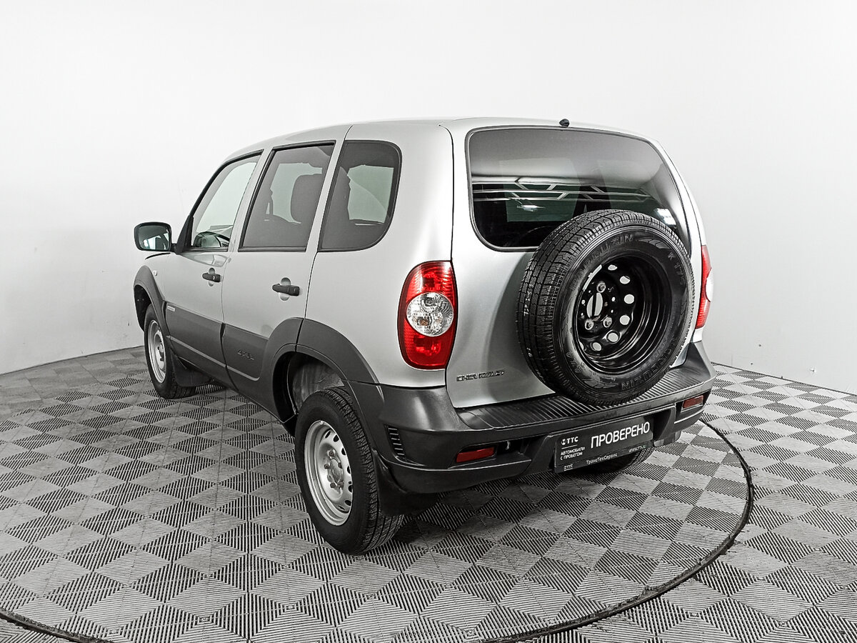 Нива шевроле 2024 цена фото Купить б/у Chevrolet Niva I Рестайлинг 1.7 MT (80 л.с.) 4WD бензин механика в Ка