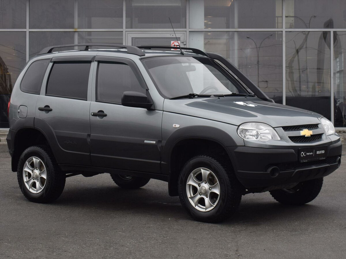 Нива шевроле б у фото Купить б/у Chevrolet Niva I Рестайлинг 1.7 MT (80 л.с.) 4WD бензин механика в Ли