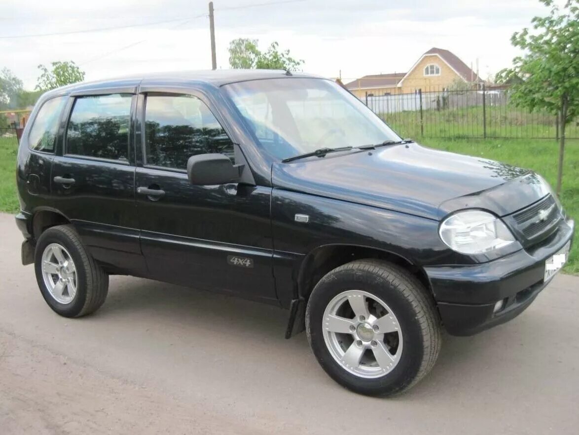 Нива шевроле б у фото Купить б/у Chevrolet Niva I 1.7 MT (80 л.с.) 4WD бензин механика в Нижнем Новгор