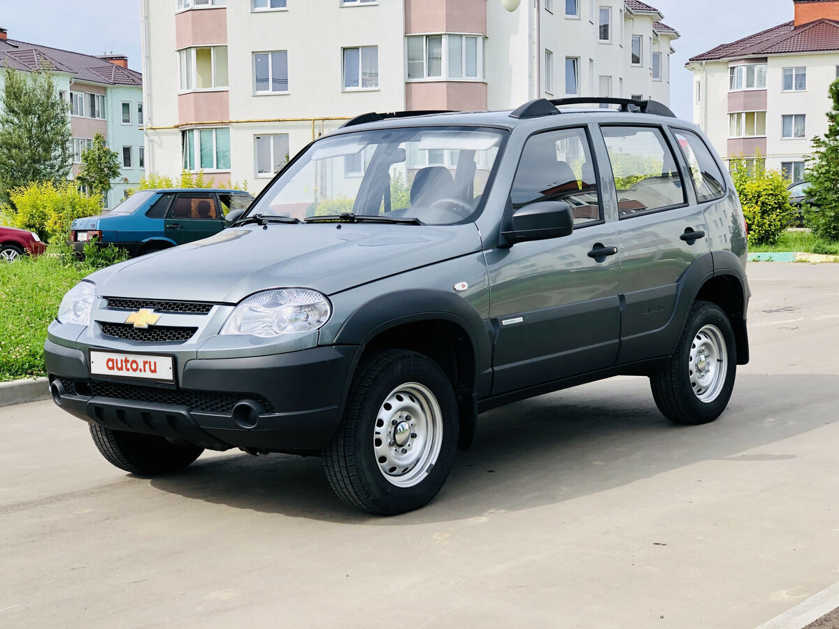 Нива шевроле б у фото Купить б/у Chevrolet Niva I Рестайлинг 1.7 MT (80 л.с.) 4WD бензин механика в Мо