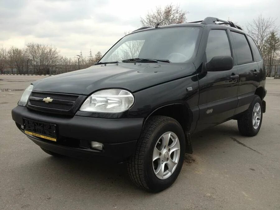 Нива шевроле б у фото Купить б/у Chevrolet Niva I 1.7 MT (80 л.с.) 4WD бензин механика в Москве: чёрны