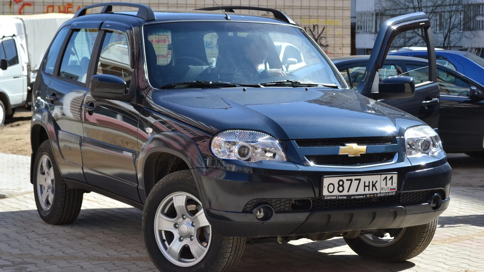 Нива шевроле бертоне фото Chevrolet Niva 1.7 гибридный 2012 РШН на DRIVE2