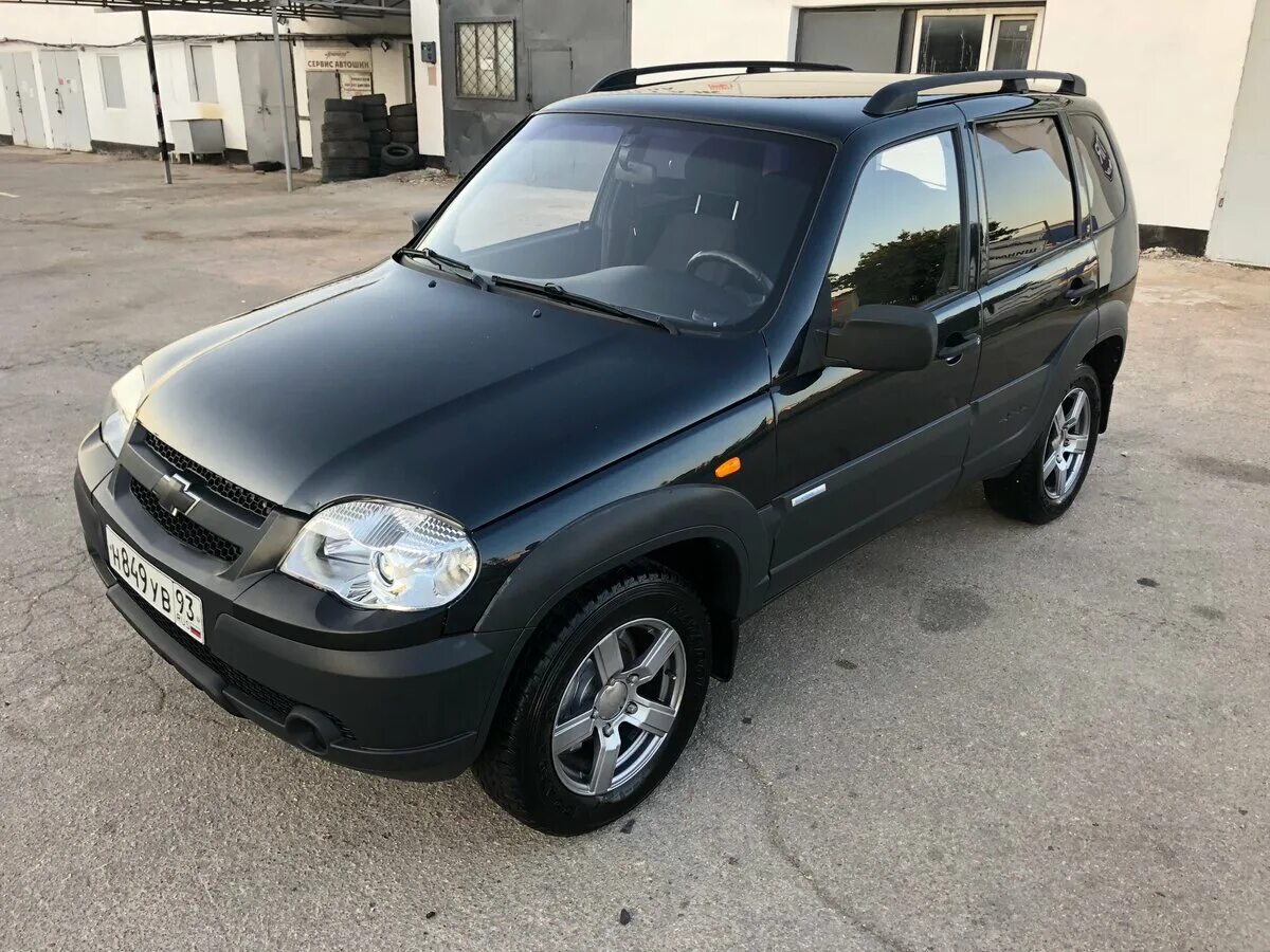 Нива шевроле бу фото Купить б/у Chevrolet Niva I Рестайлинг 1.7 MT (80 л.с.) 4WD бензин механика в Се
