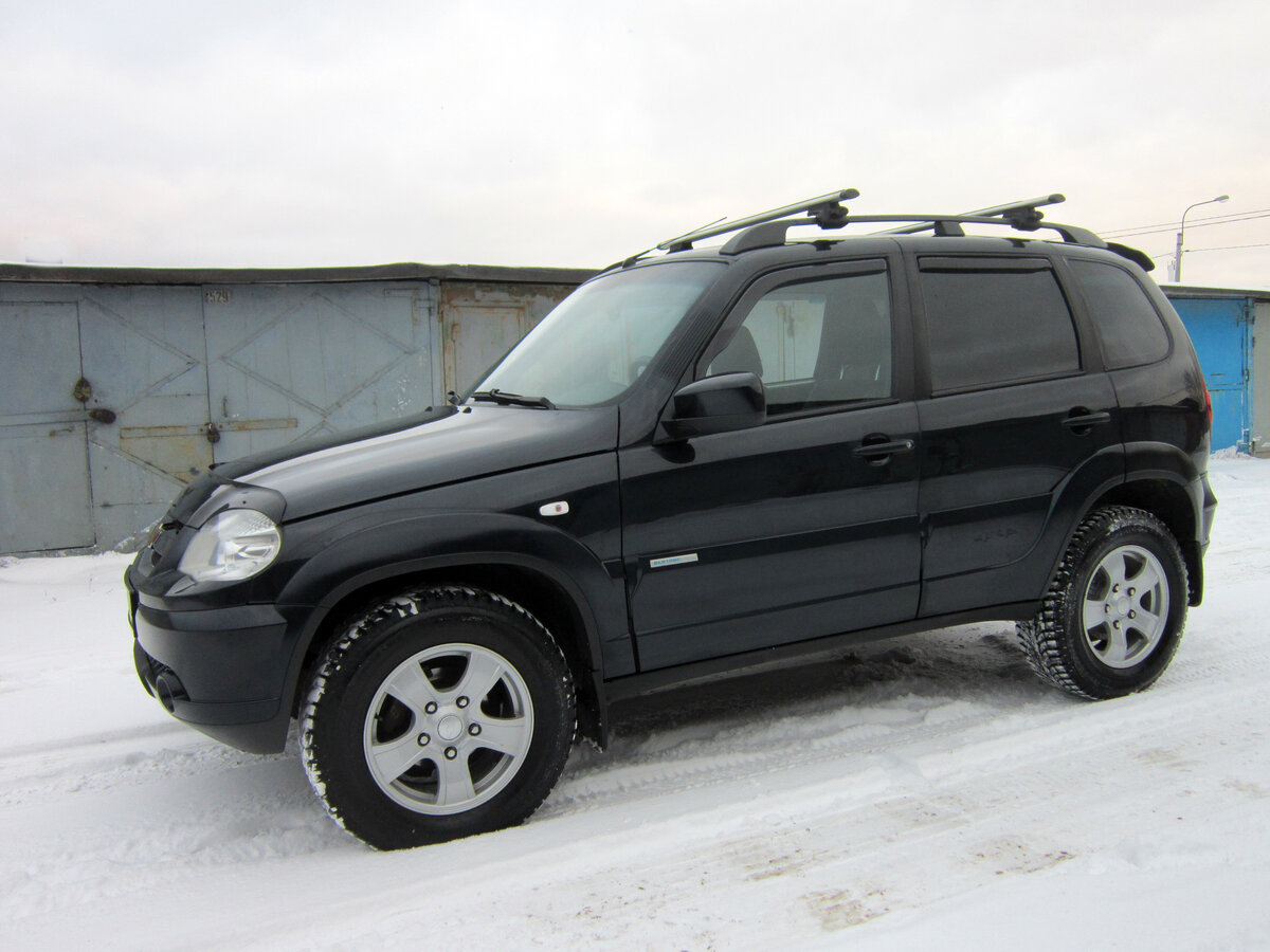 Нива шевроле черная фото Купить б/у Chevrolet Niva I Рестайлинг 1.7 MT (80 л.с.) 4WD бензин механика в Са