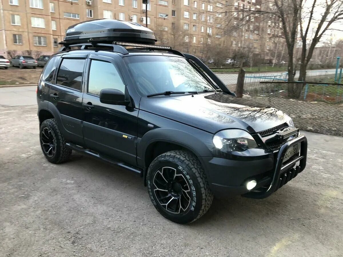 Нива шевроле черная тюнинг Купить б/у Chevrolet Niva I Рестайлинг 1.7 MT (80 л.с.) 4WD бензин механика в Ор