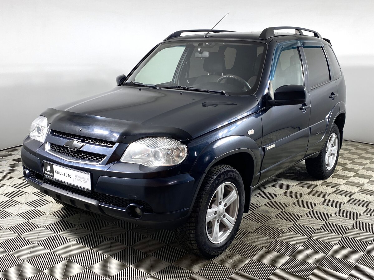Нива шевроле фото 2016 года Купить б/у Chevrolet Niva I Рестайлинг 1.7 MT (80 л.с.) 4WD бензин механика в Ом