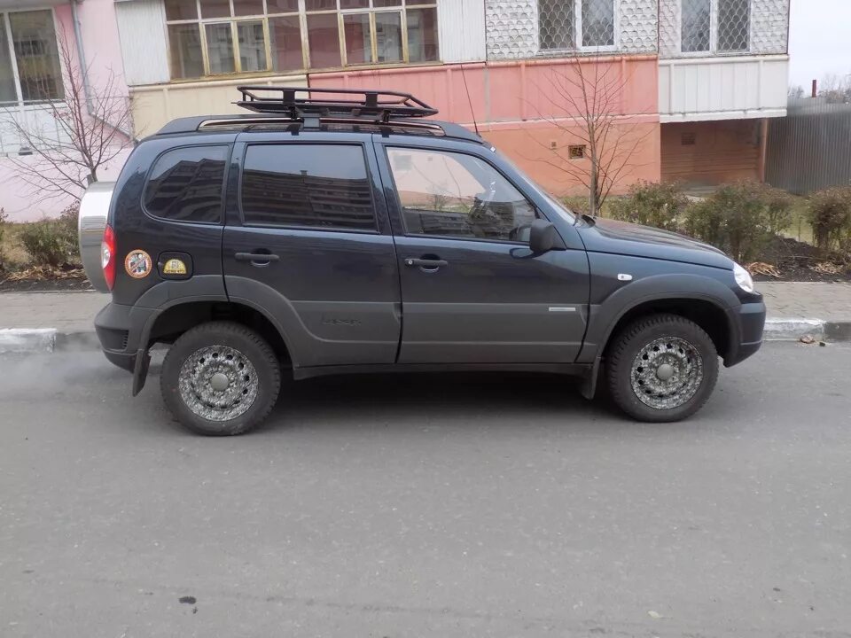 Нива шевроле фото колес Зимние колеса от Болта - Chevrolet Niva, 1,7 л, 2015 года колёсные диски DRIVE2