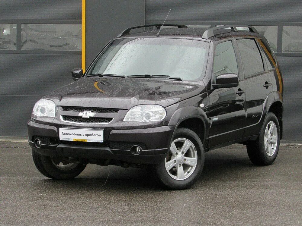 Нива шевроле фото цена Купить б/у Chevrolet Niva I Рестайлинг 1.7 MT (80 л.с.) 4WD бензин механика в Хи