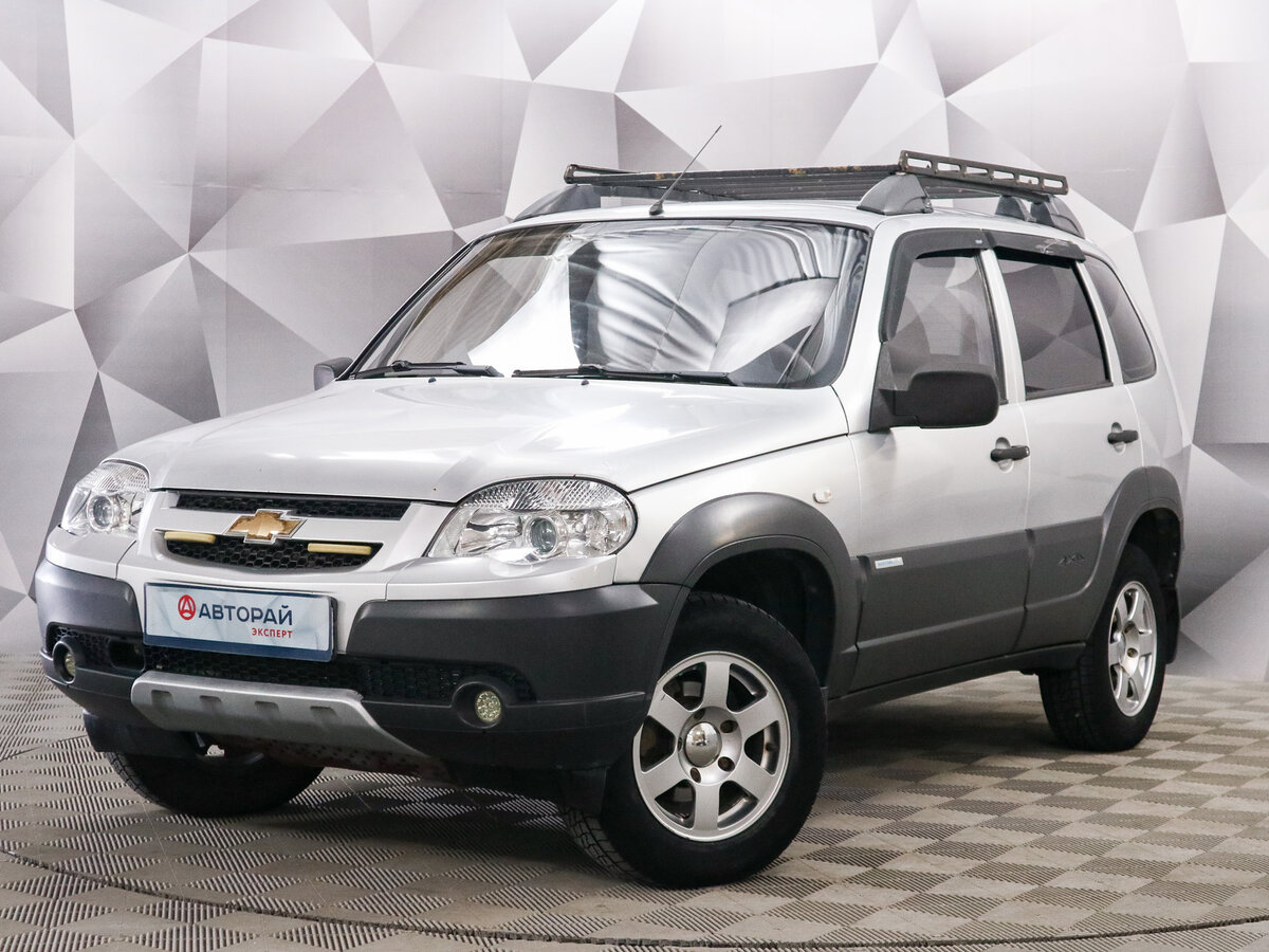 Нива шевроле фото цена Купить б/у Chevrolet Niva I Рестайлинг 1.7 MT (80 л.с.) 4WD бензин механика в Ул