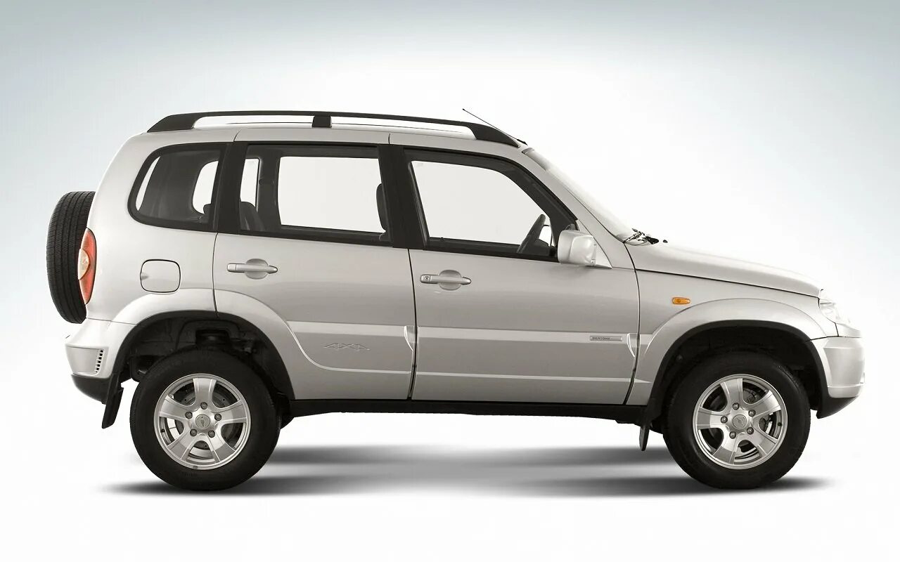 Нива шевроле фото цена характеристики Niva готова к переходу в модельный ряд Lada