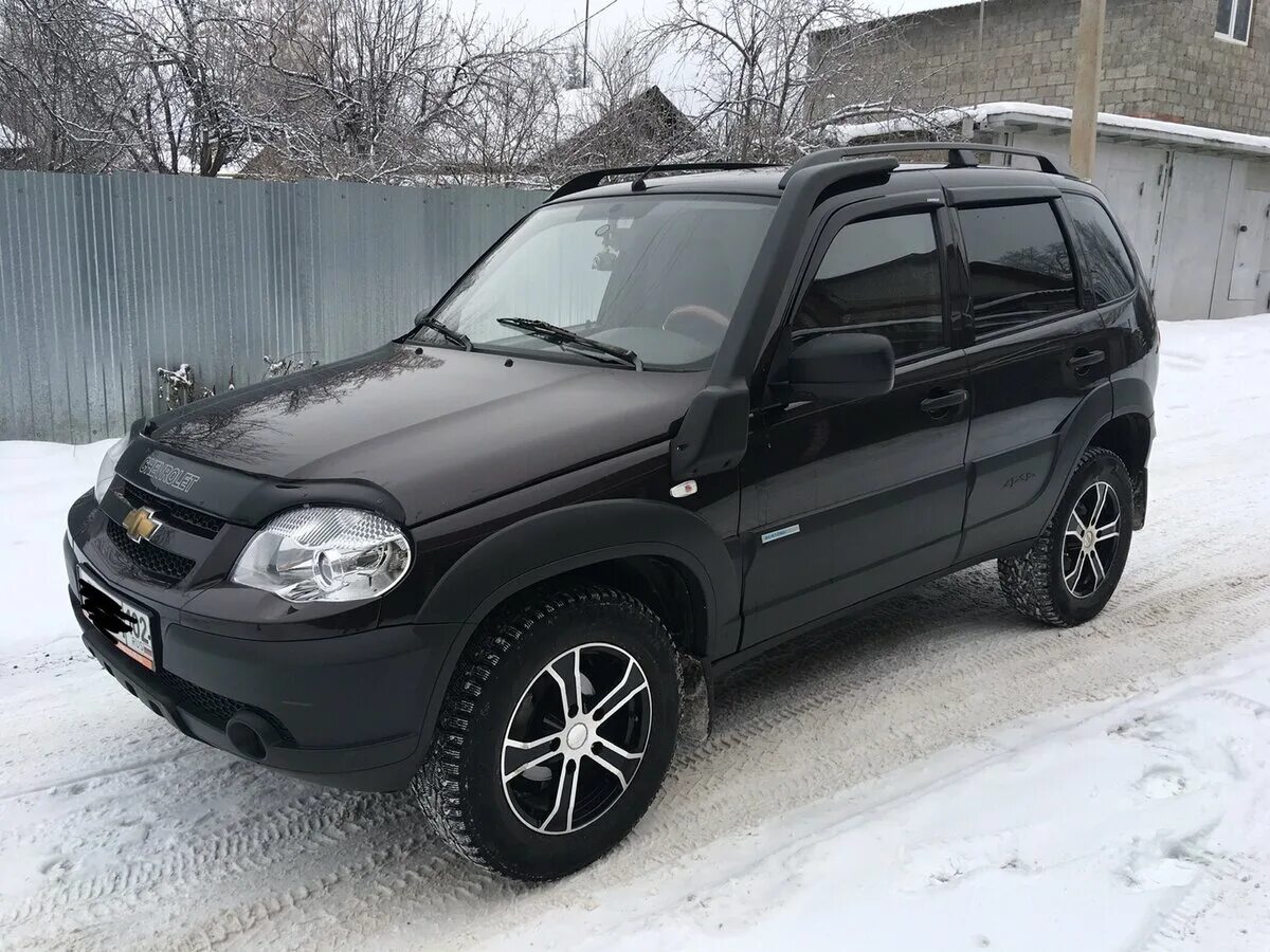 Нива шевроле люкс фото Купить б/у Chevrolet Niva I Рестайлинг 1.7 MT (80 л.с.) 4WD бензин механика в Уф