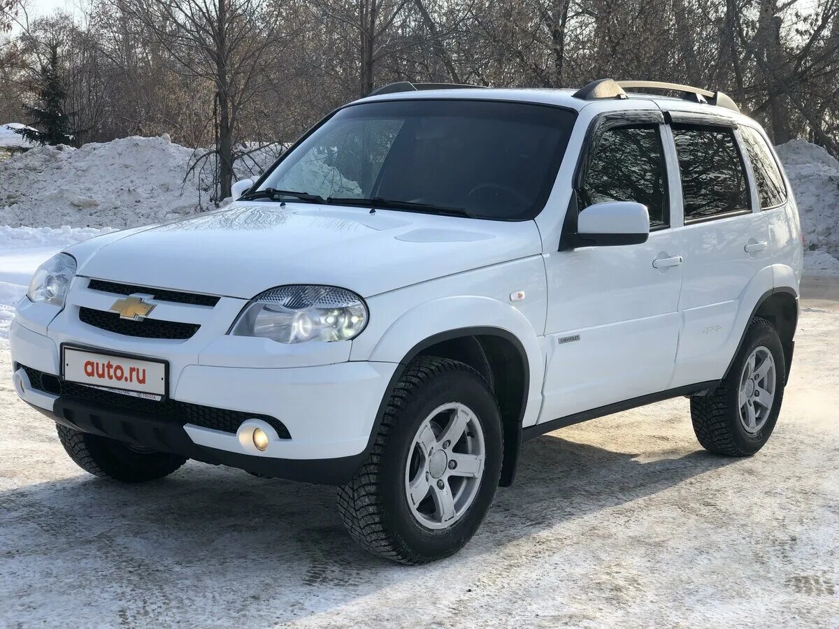 Нива шевроле люкс фото Купить б/у Chevrolet Niva I Рестайлинг 1.7 MT (80 л.с.) 4WD бензин механика в Но