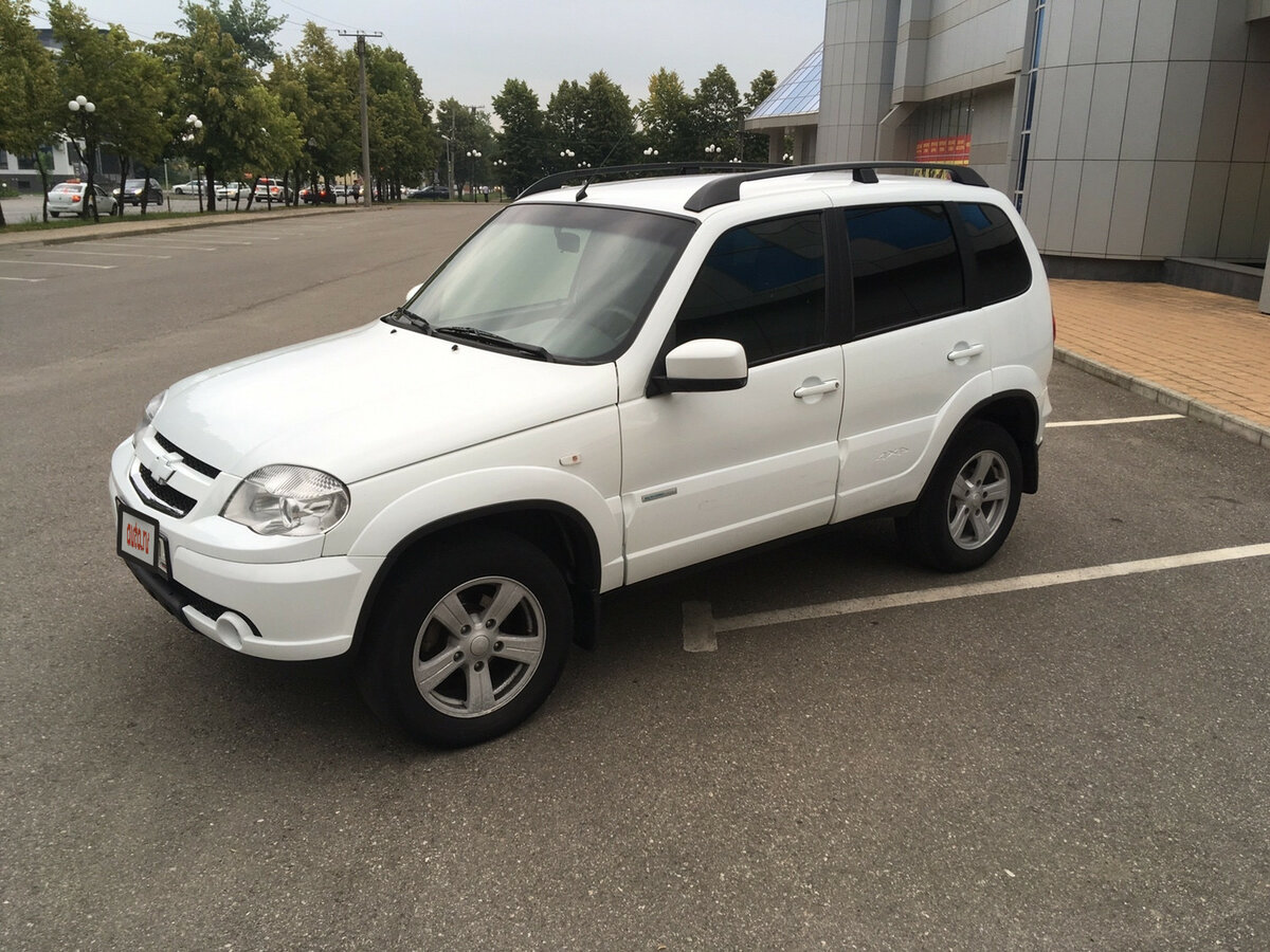 Нива шевроле люкс фото Купить б/у Chevrolet Niva I Рестайлинг 1.7 MT (80 л.с.) 4WD бензин механика в На