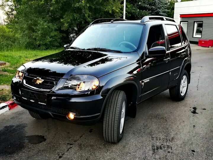 Нива шевроле люкс фото Купить б/у Chevrolet Niva I Рестайлинг 1.7 MT (80 л.с.) 4WD бензин механика в Ал