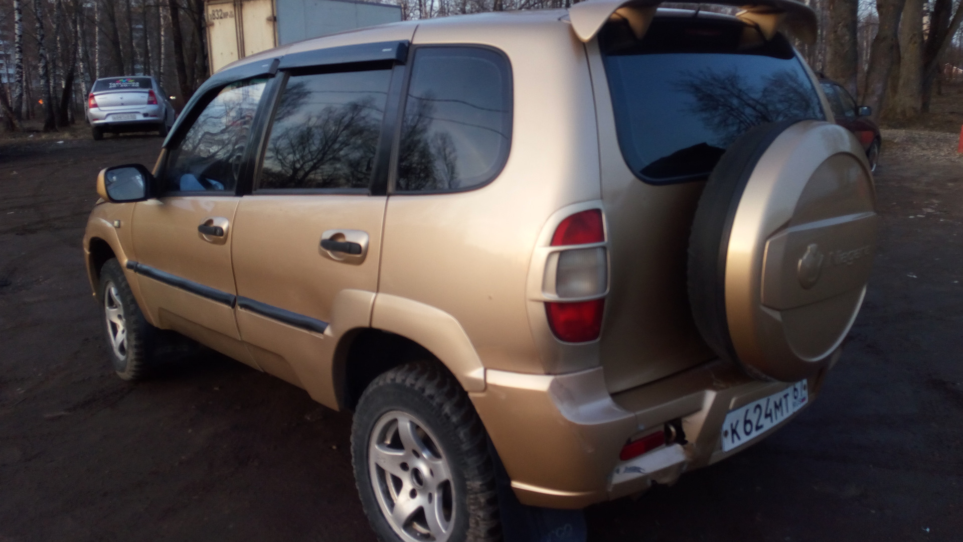 Нива шевроле ниагара фото Chevrolet Niva 1.7 бензиновый 2005 Niagara (бежевый метал) на DRIVE2