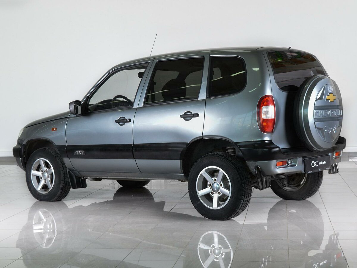 Нива шевроле ниагара фото Купить б/у Chevrolet Niva I 1.7 MT (80 л.с.) 4WD бензин механика в Нижнем Новгор
