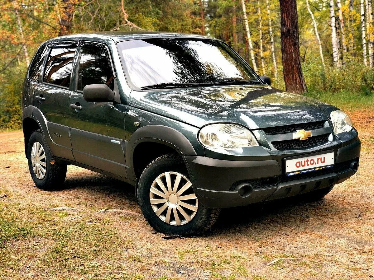Нива шевроле нового образца фото Купить б/у Chevrolet Niva I Рестайлинг 1.7 MT (80 л.с.) 4WD бензин механика в Но