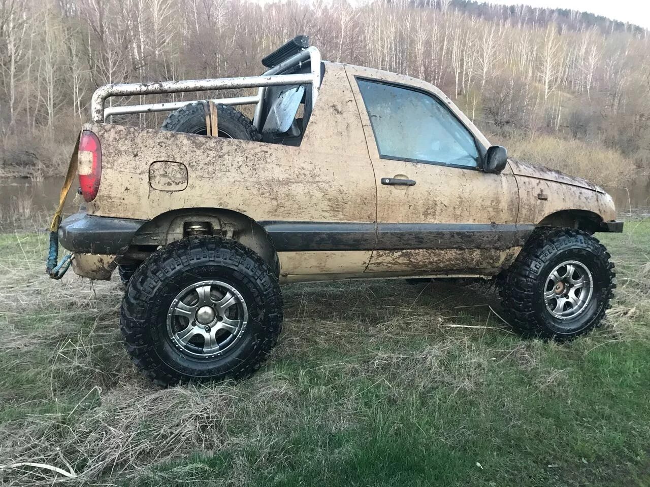 Нива шевроле пикап фото 3тысячи позади. - Chevrolet Niva, 2 л, 2004 года тюнинг DRIVE2