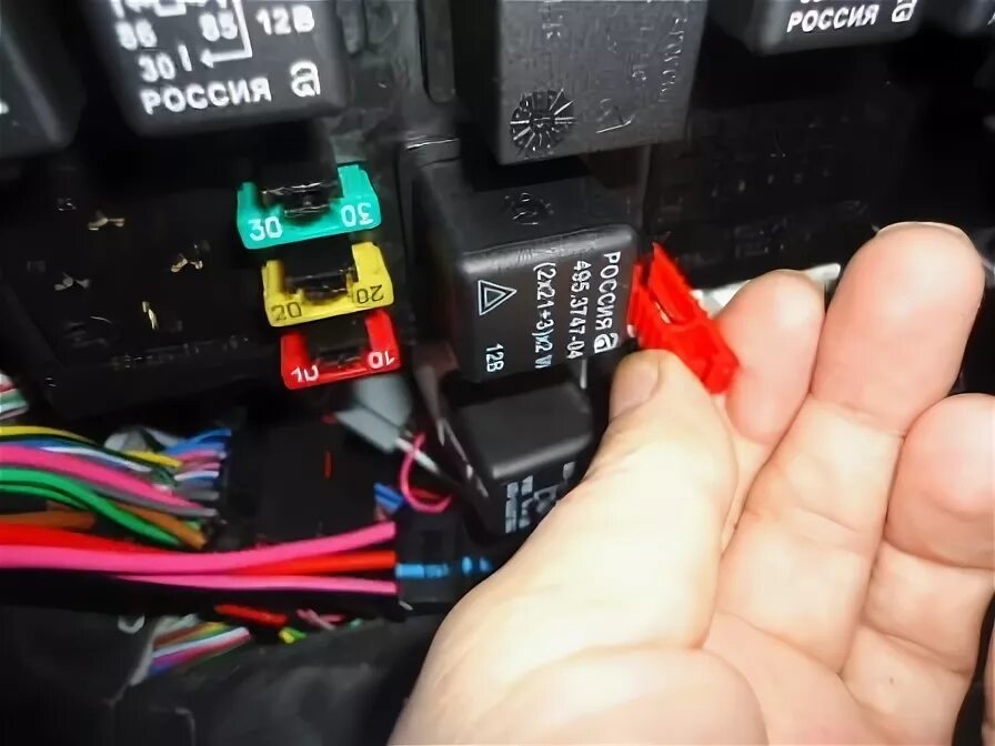 Нива шевроле реле поворотов где стоит фото Replacing fuses, fuses and relays in Chevrolet Niva mounting blocks