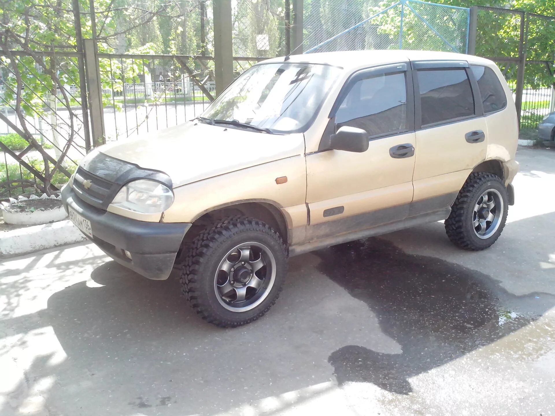 Нива шевроле резина фото Резина на лето Nortec MT 540 215/65 R16 - Chevrolet Niva, 1,7 л, 2005 года шины 