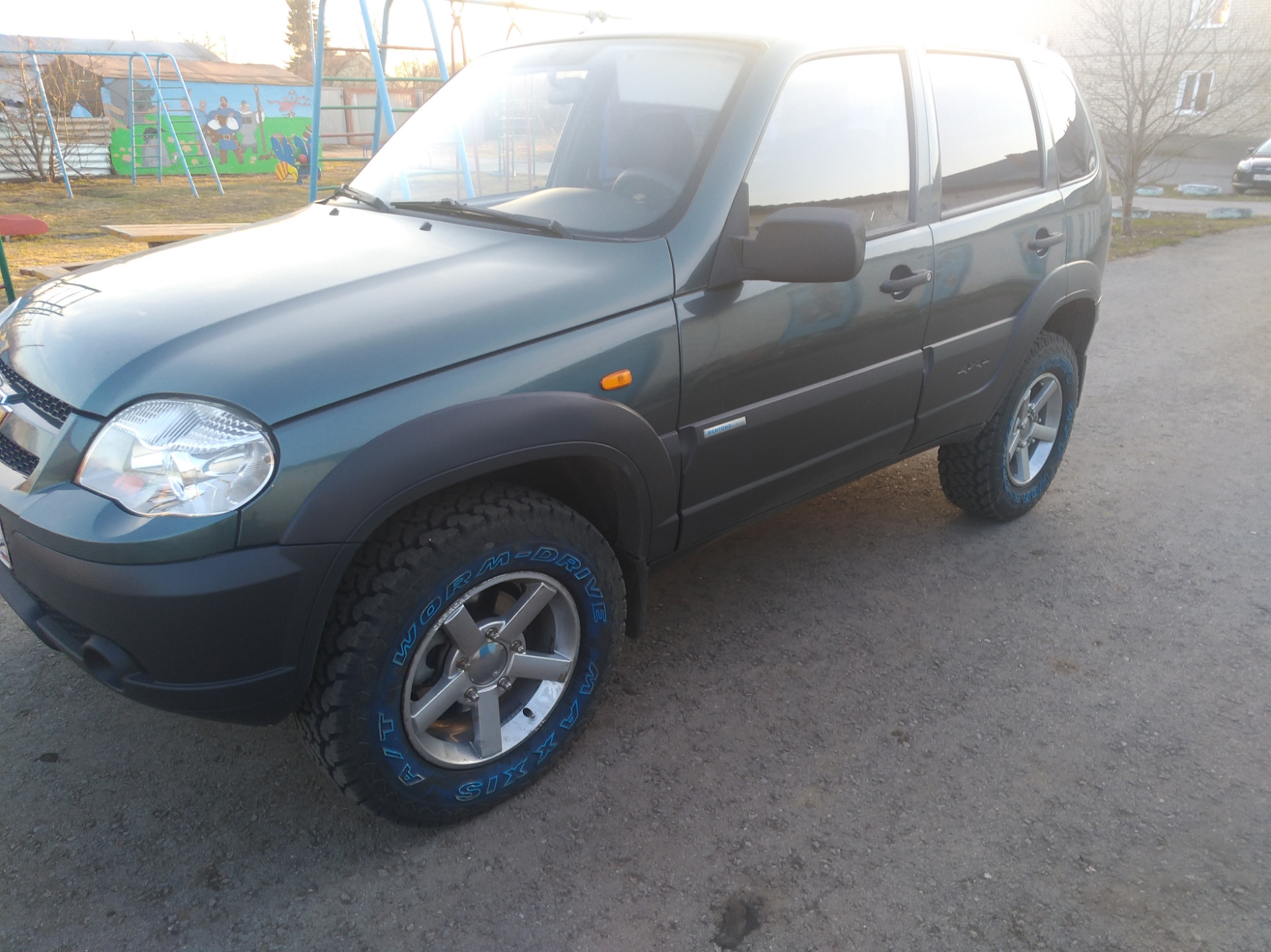 Нива шевроле резина фото Обновил резину - Chevrolet Niva GLX, 1,7 л, 2010 года шины DRIVE2