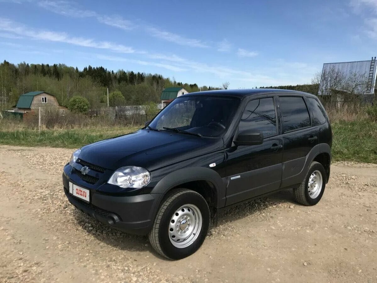 Нива шевроле смотреть фото Купить б/у Chevrolet Niva I Рестайлинг 1.7 MT (80 л.с.) 4WD бензин механика в Пе