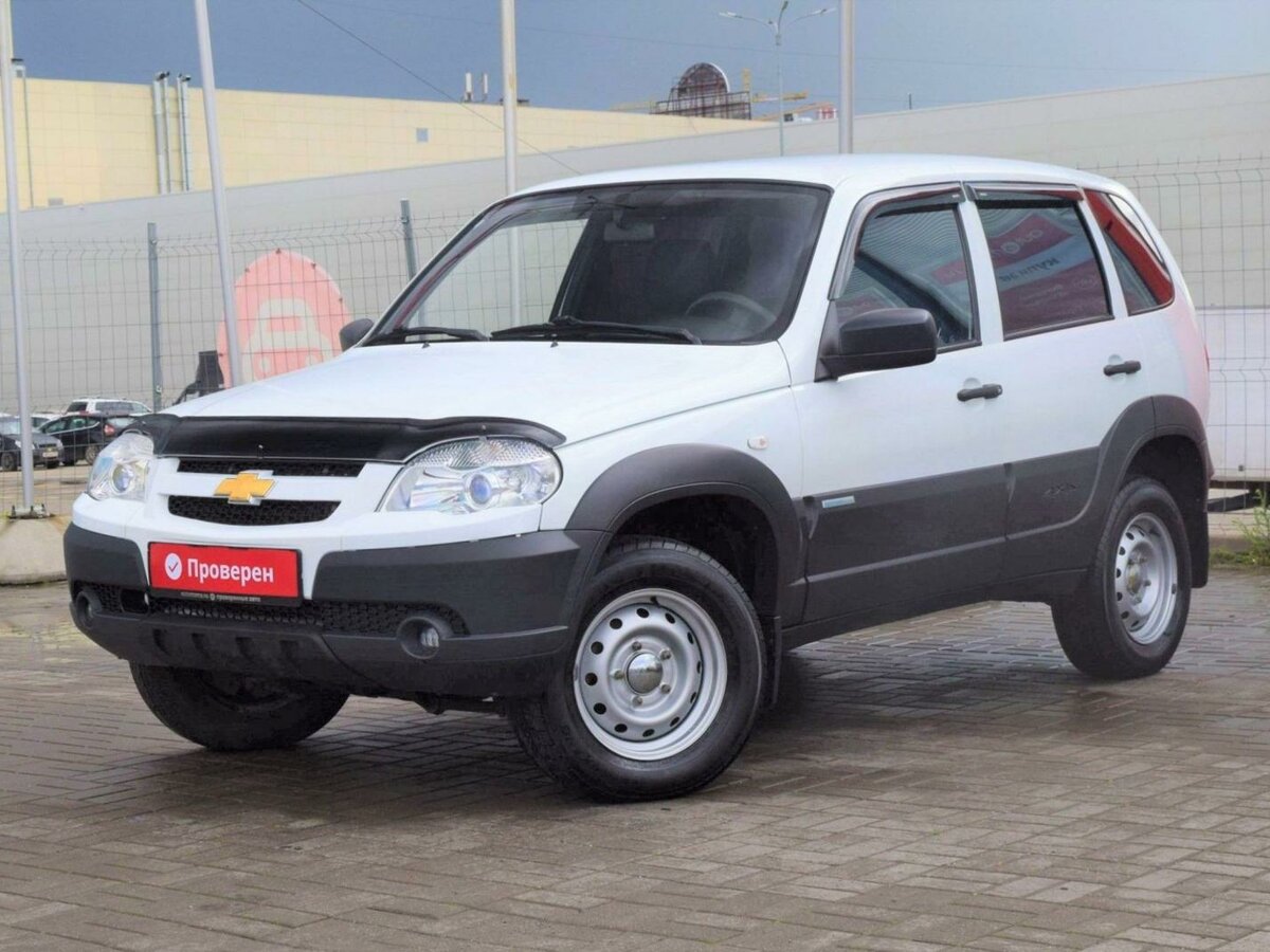 Нива шевроле цена фото бу Купить б/у Chevrolet Niva I Рестайлинг 1.7 MT (80 л.с.) 4WD бензин механика в Ро