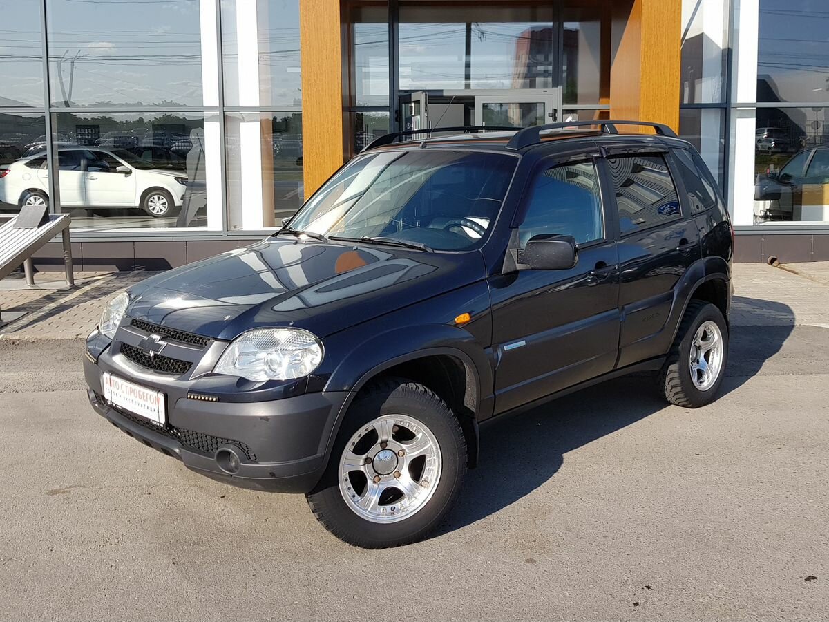 Нива шевроле цена фото бу Купить б/у Chevrolet Niva I Рестайлинг 1.7 MT (80 л.с.) 4WD бензин механика в Бр