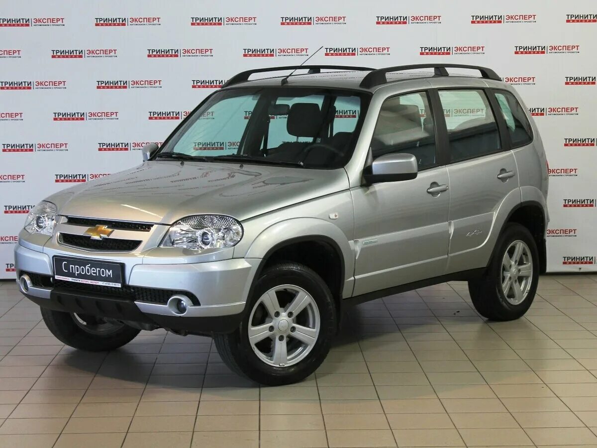 Нива шевроле цена фото бу Купить б/у Chevrolet Niva I Рестайлинг 1.7 MT (80 л.с.) 4WD бензин механика в Ст