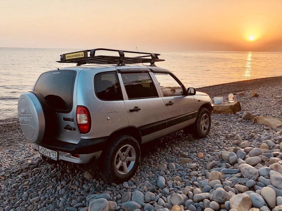 Нива шевроле тревел фото Экспедиционный Багажник. - Chevrolet Niva GLX, 1,7 л, 2006 года тюнинг DRIVE2