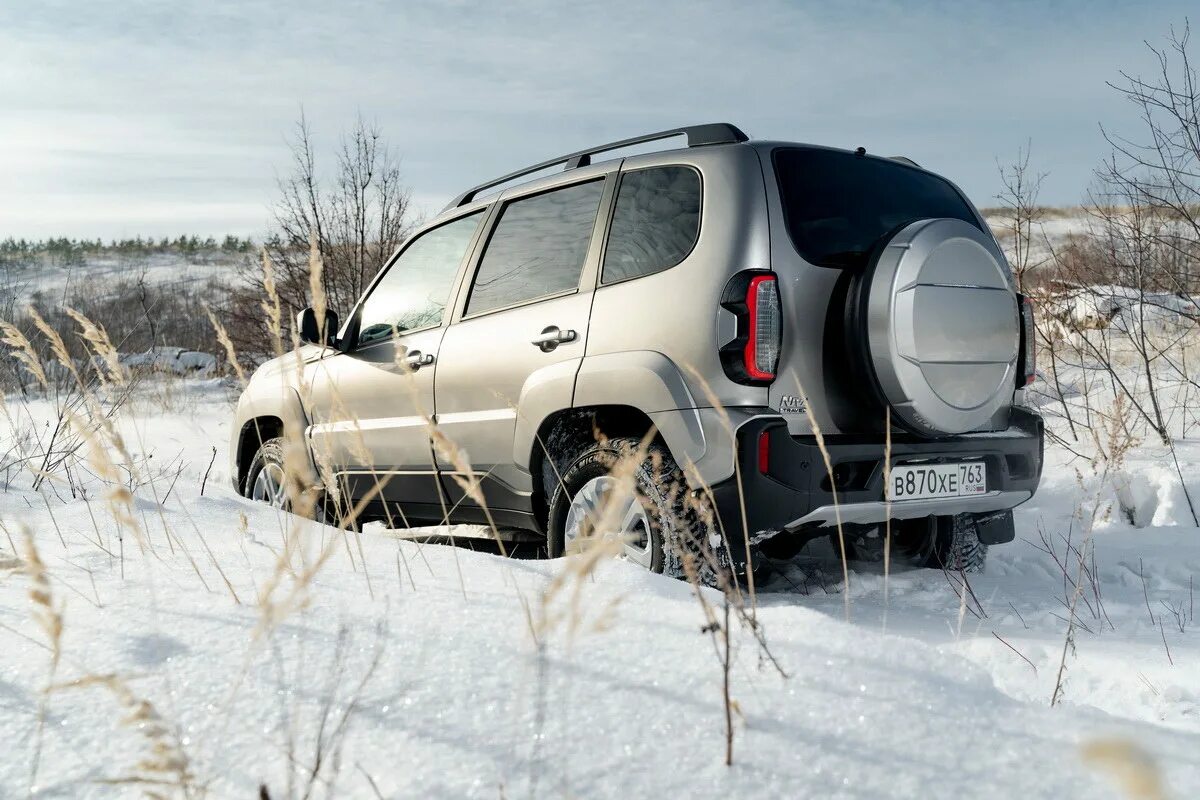 Нива шевроле тревел фото Купить новую LADA NIVA Travel у официальных дилеров в Минске и Беларуси: цены, х