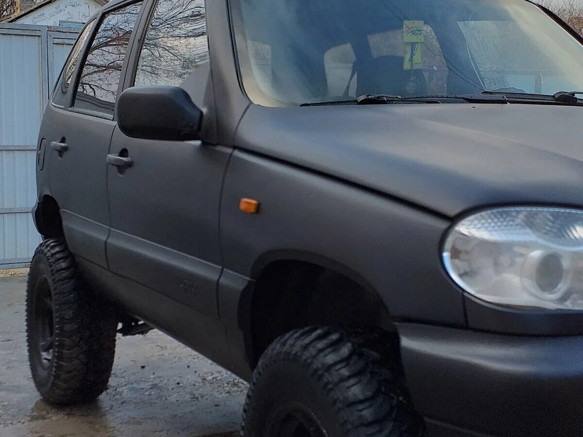Нива шевроле в рапторе фото Купить б/у Chevrolet Niva I 1.7 MT (80 л.с.) 4WD бензин механика в Судаке: фиоле