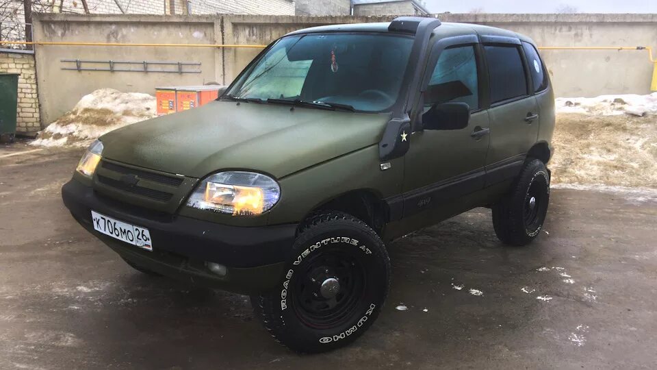 Нива шевроле в рапторе фото Нива Шевроле "ПУПС" видео обзор - Chevrolet Niva, 1,7 л, 2004 года видео DRIVE2