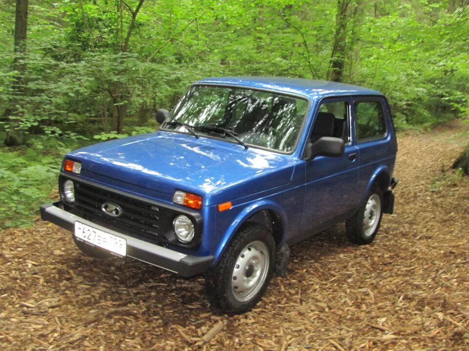 Нива синего цвета фото Смешанные леса и лесная Полиция - Lada 4x4 3D, 1,7 л, 2018 года покатушки DRIVE2