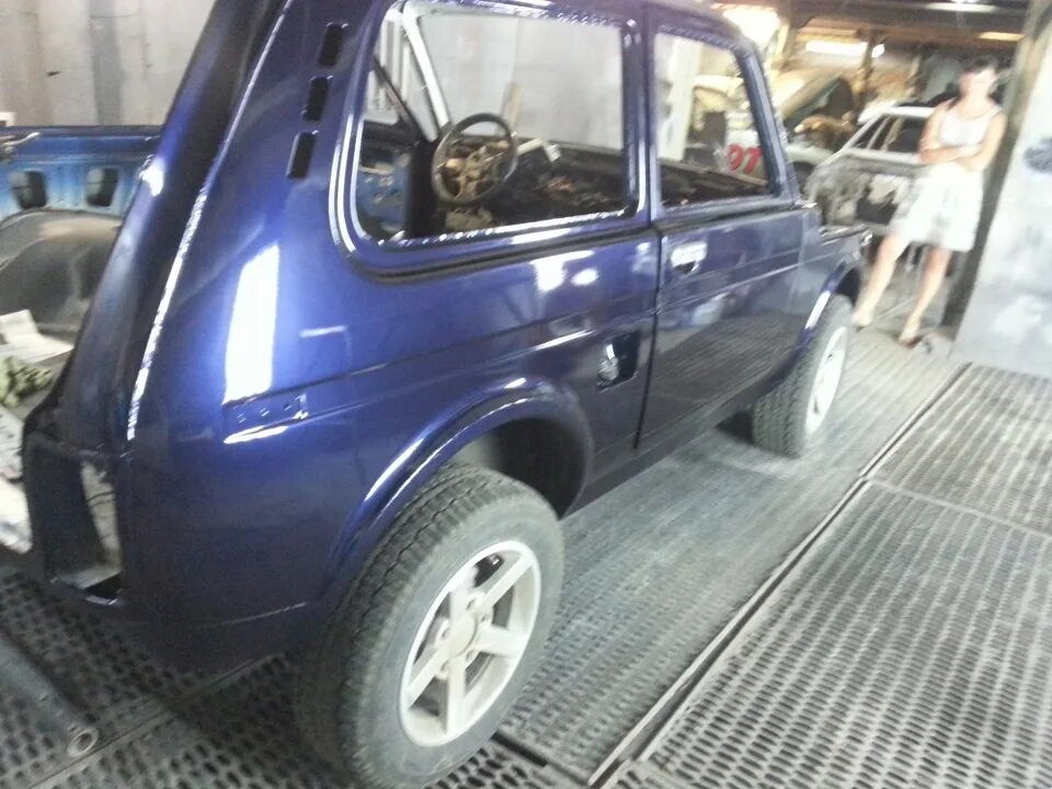 Нива синий металлик фото Перекрасил Ниву - Lada 4x4 3D, 1,7 л, 1997 года кузовной ремонт DRIVE2