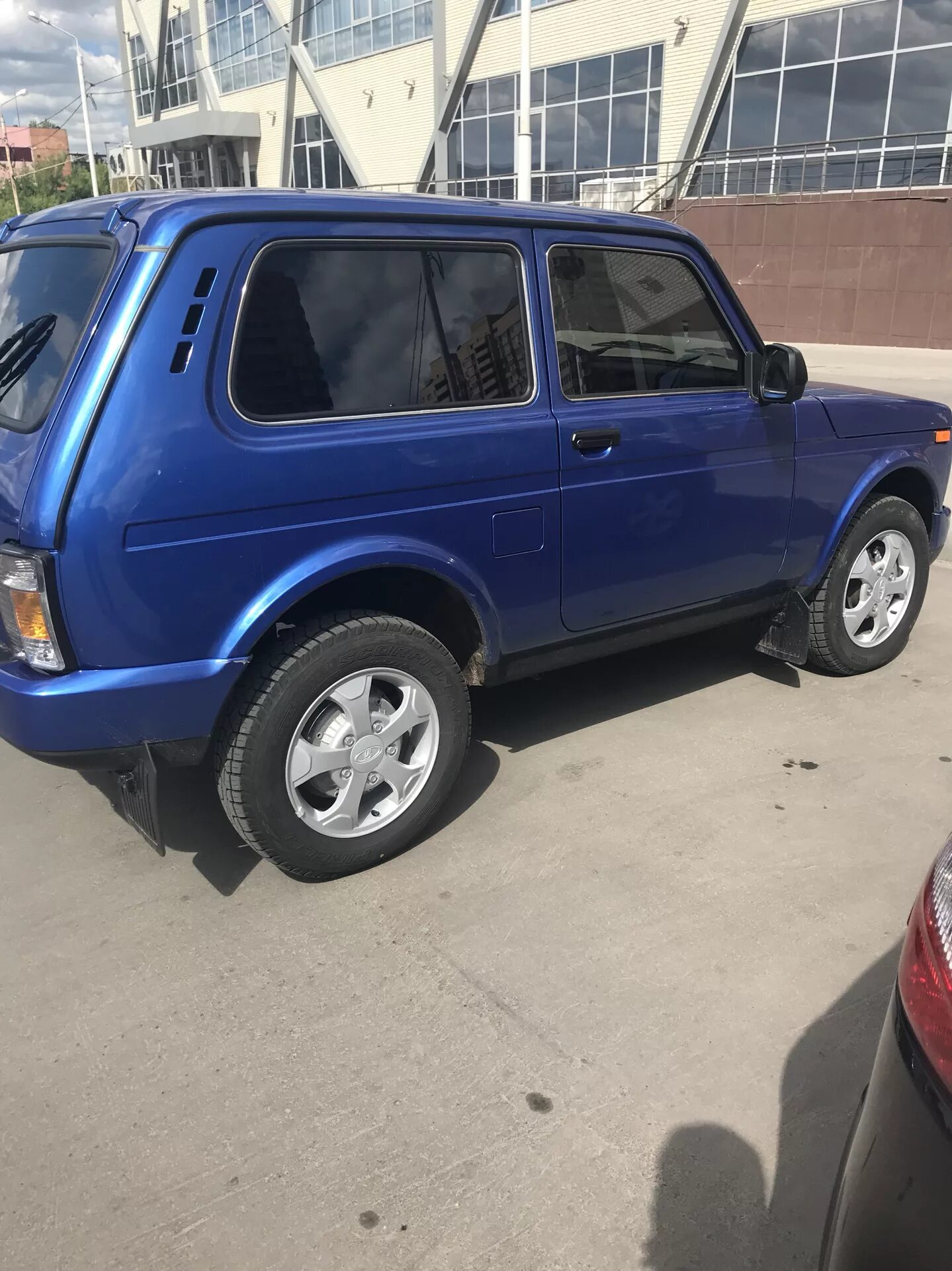 Нива синий металлик фото Тонировка мне в окна - Lada 4x4 3D, 1,7 л, 2018 года стайлинг DRIVE2
