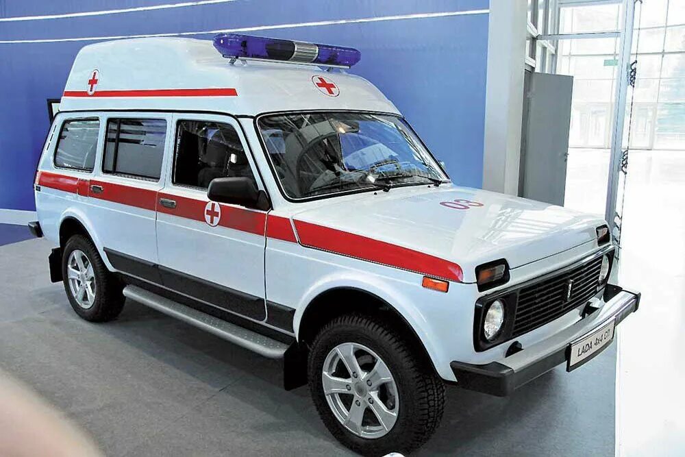 Нива скорая помощь фото Два новых автомобиля пополнили парк "скорой помощи" Октябрьского района РИЦ "Югр